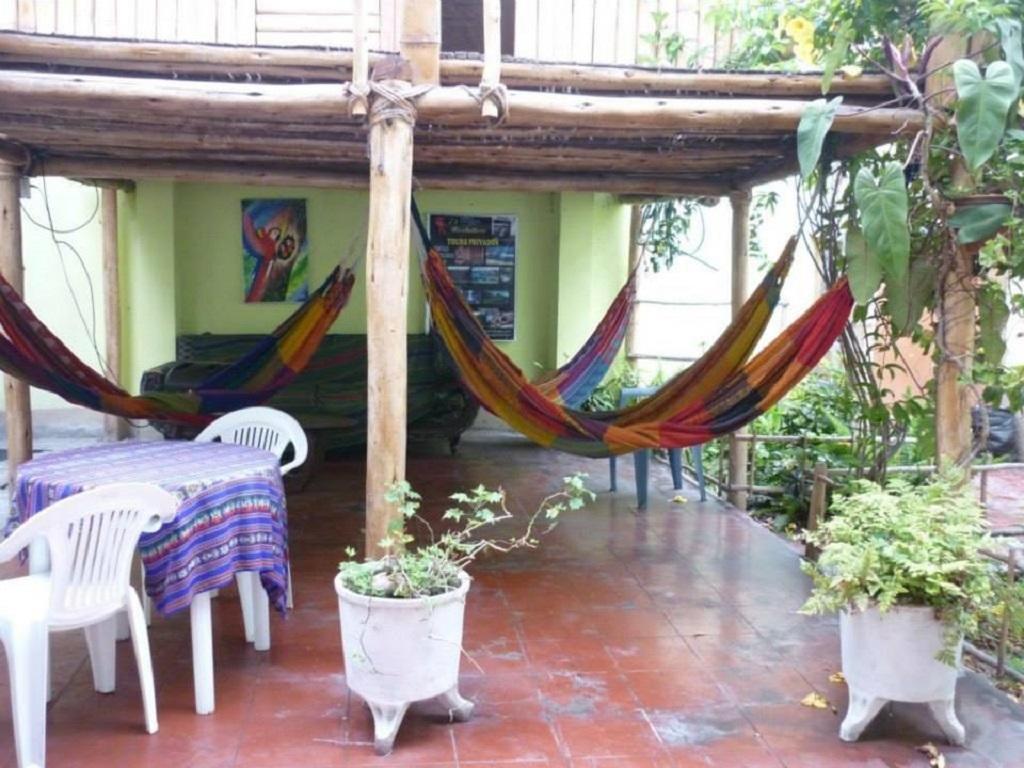 El Mochilero Hostel Trujillo Luaran gambar