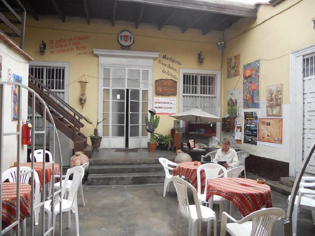 El Mochilero Hostel Trujillo Luaran gambar
